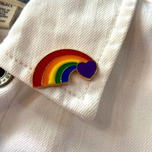 Rainbow Heart Pin, Brooch, Rainbow Heart Pin New🏳️‍🌈